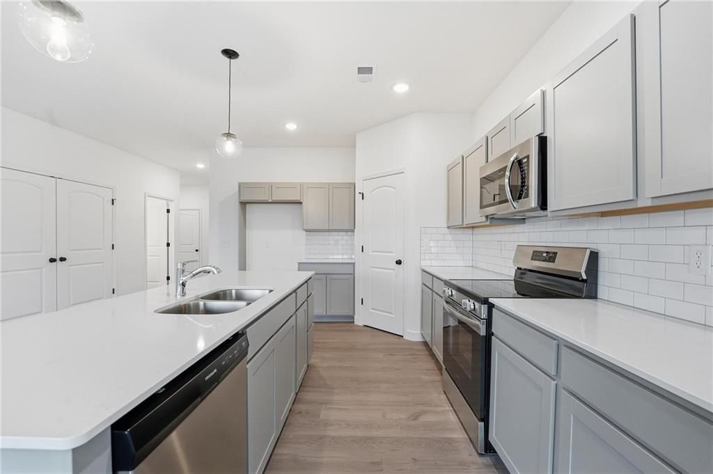 20533 Millview Road — photo 3