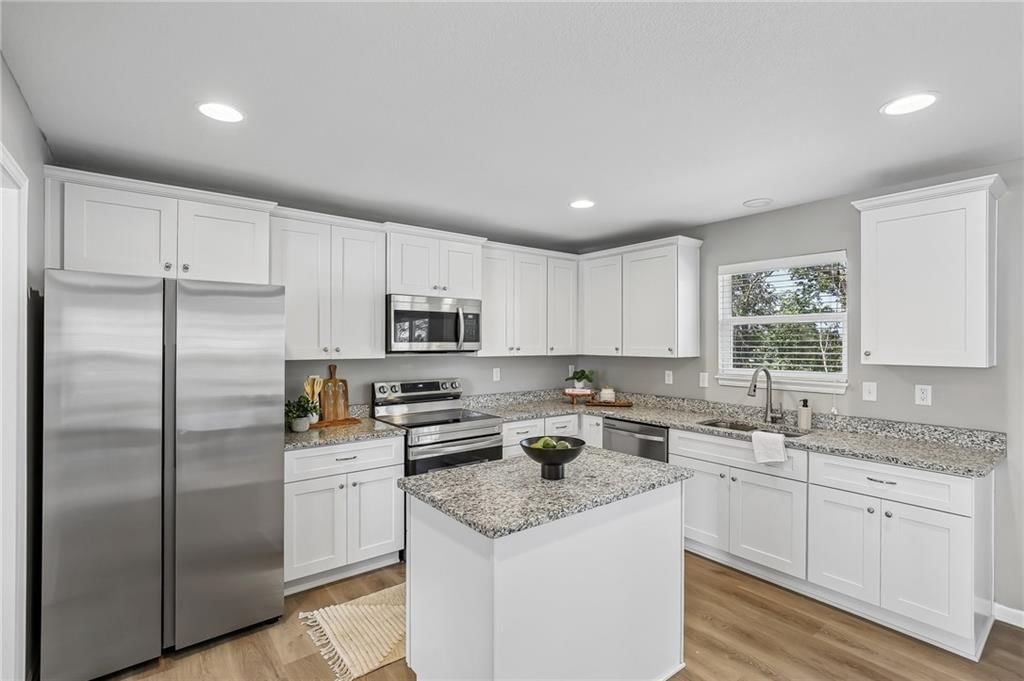 910 NW Hilltop Lane — photo 12