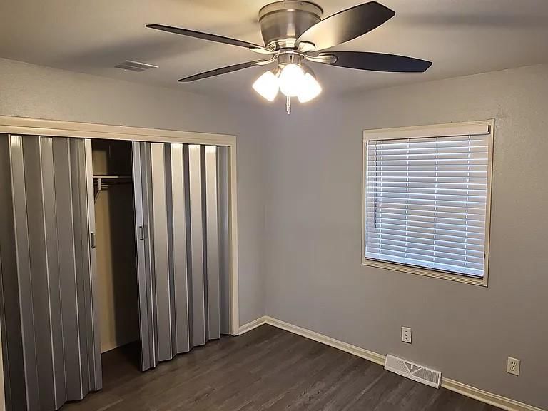 11316 Lewis Avenue — photo 12