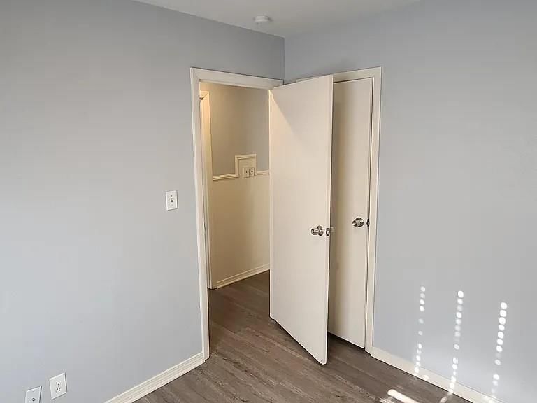 11316 Lewis Avenue — photo 19