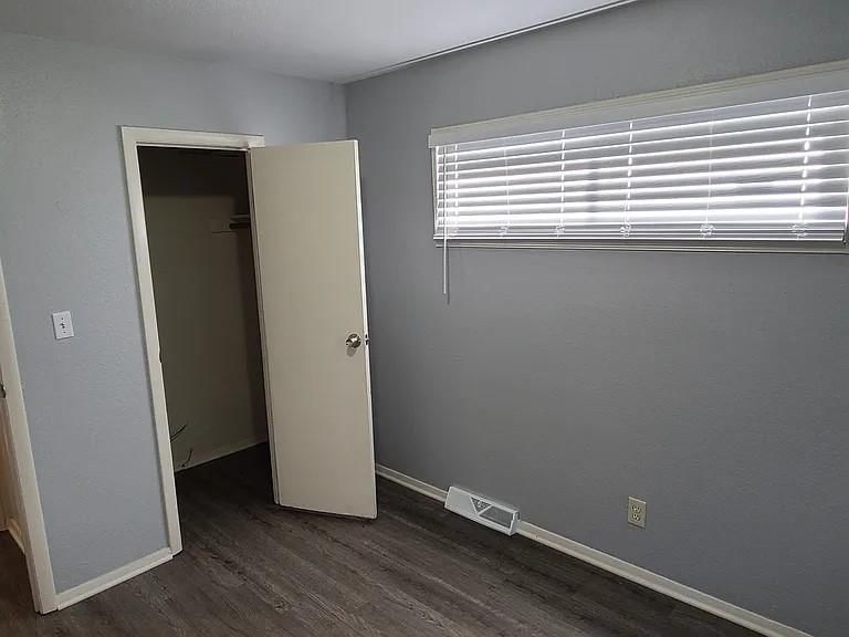 11316 Lewis Avenue — photo 20