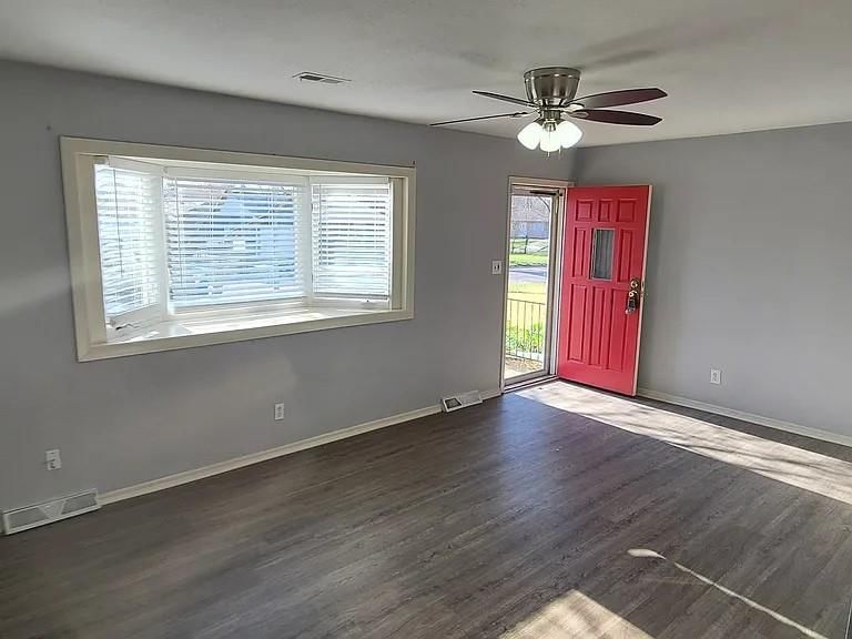 11316 Lewis Avenue, Kansas City, MO: listing photo 2