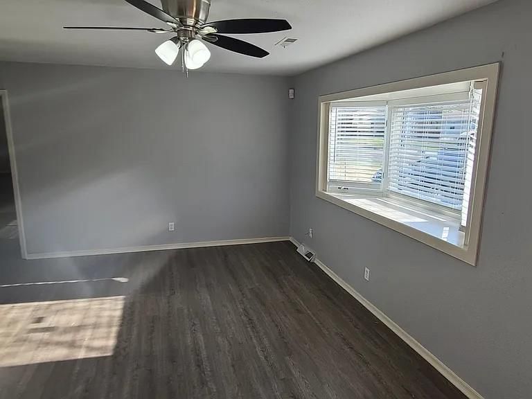 11316 Lewis Avenue, Kansas City, MO: listing photo 3