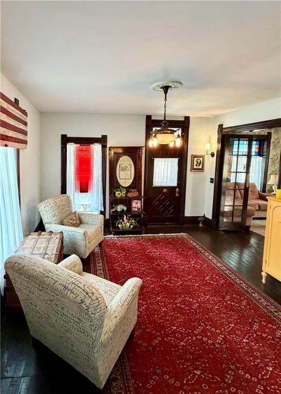 401 E Madison Avenue — photo 17