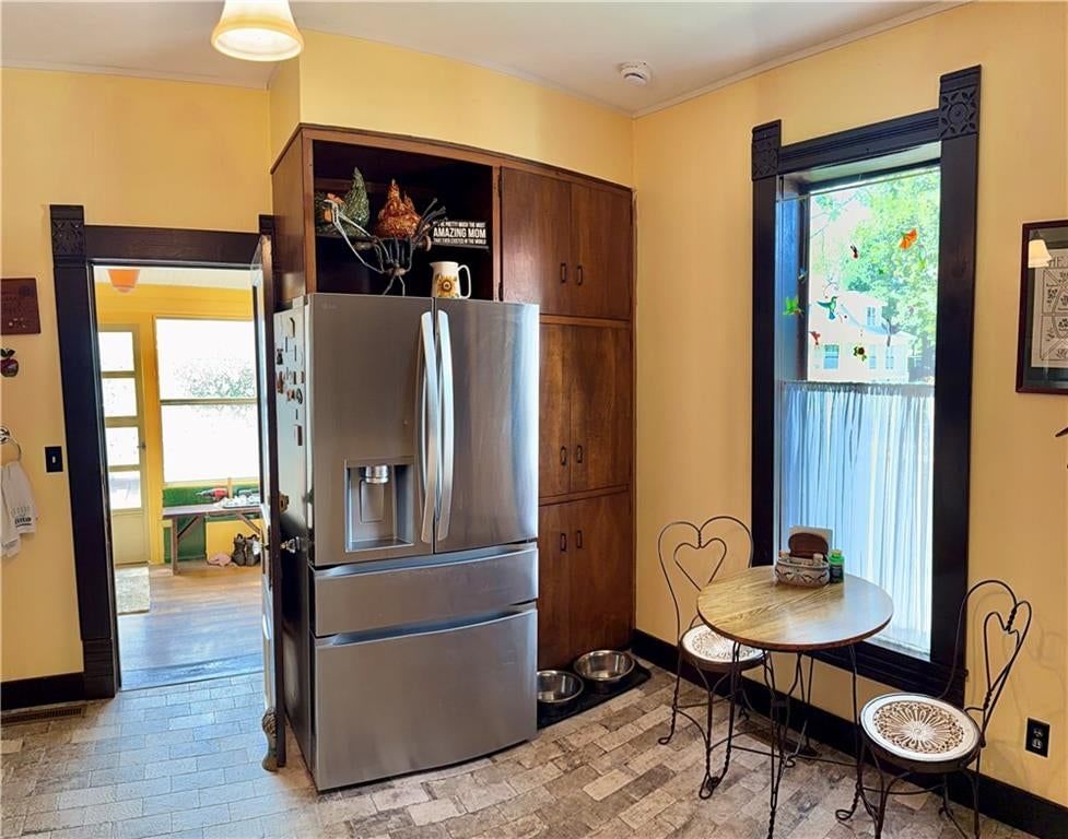 401 E Madison Avenue — photo 29