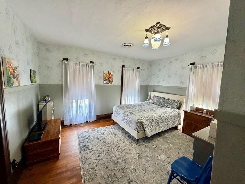 401 E Madison Avenue — photo 35