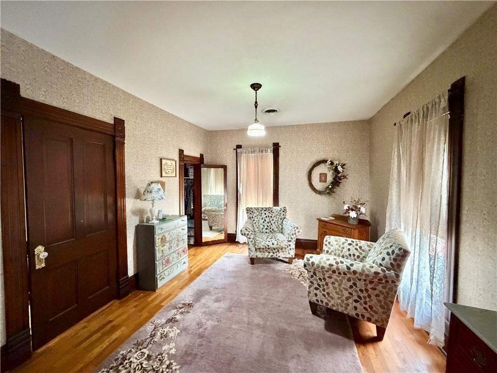 401 E Madison Avenue — photo 36