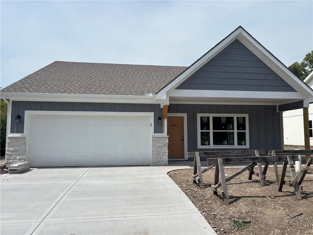 440 N Prairie Street — photo 2