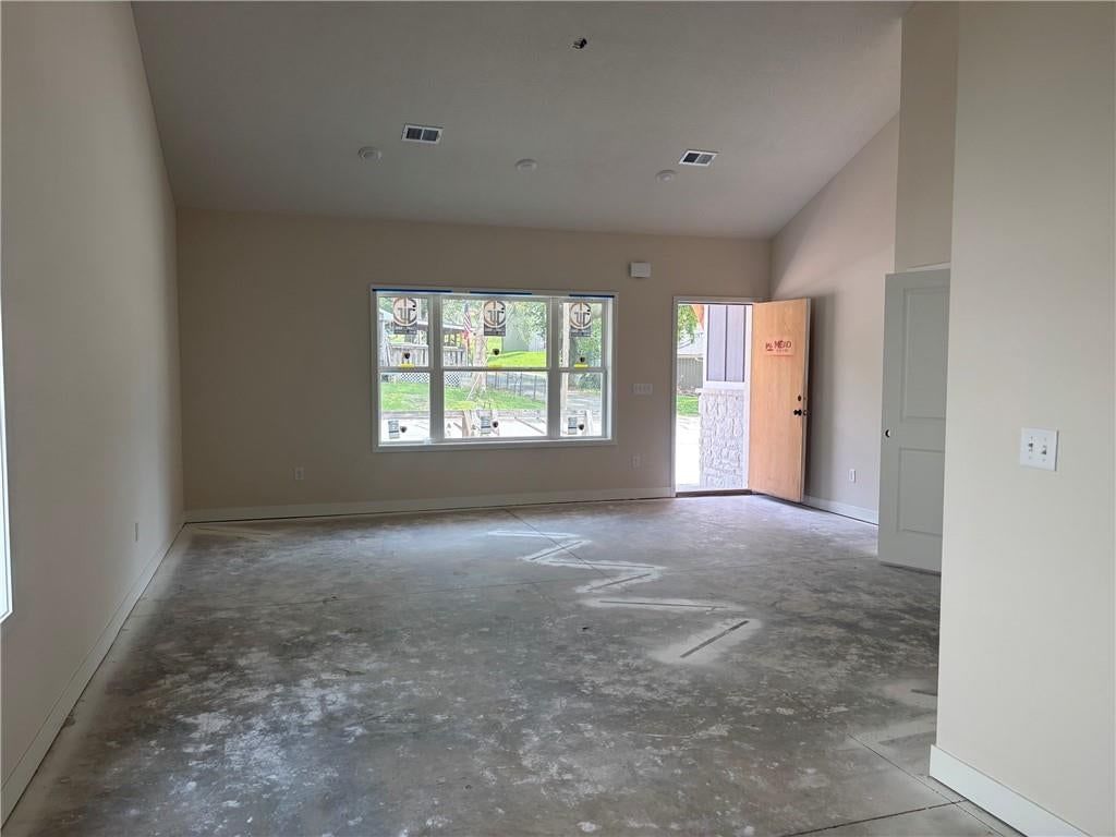440 N Prairie Street — photo 10