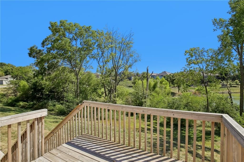 800 NW Pampas Street — photo 36