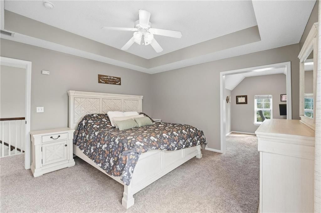 Photo 30 of 75 - 16150 W 156th Place, Olathe, KS 66062