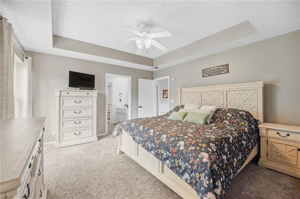 Photo 31 of 75 - 16150 W 156th Place, Olathe, KS 66062