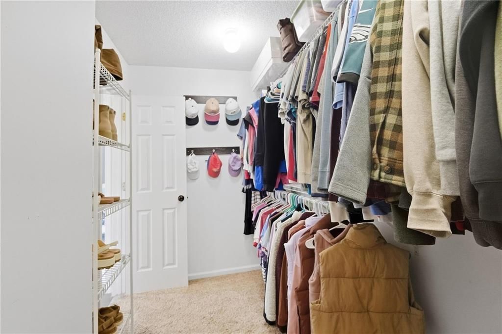 Photo 36 of 75 - 16150 W 156th Place, Olathe, KS 66062