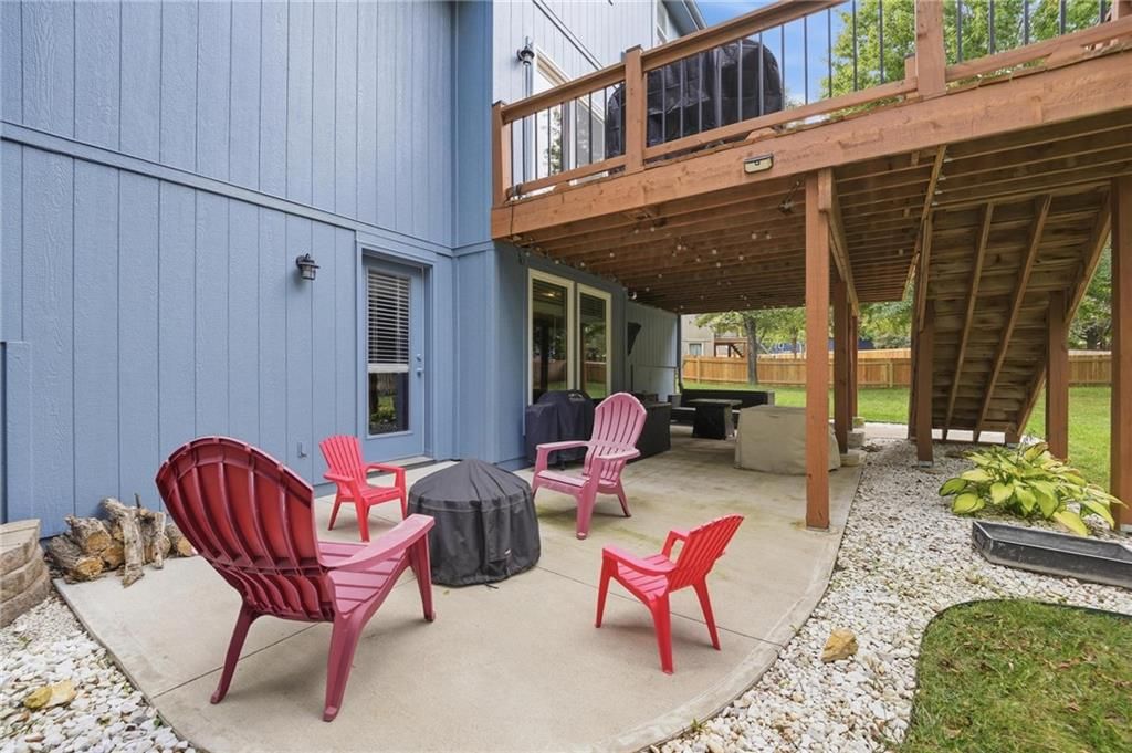 Big backyard, fenced yard and mature trees at 16150 W 156th Place, Olathe, KS 66062