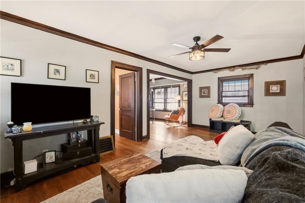 3823 Genessee Street — photo 11