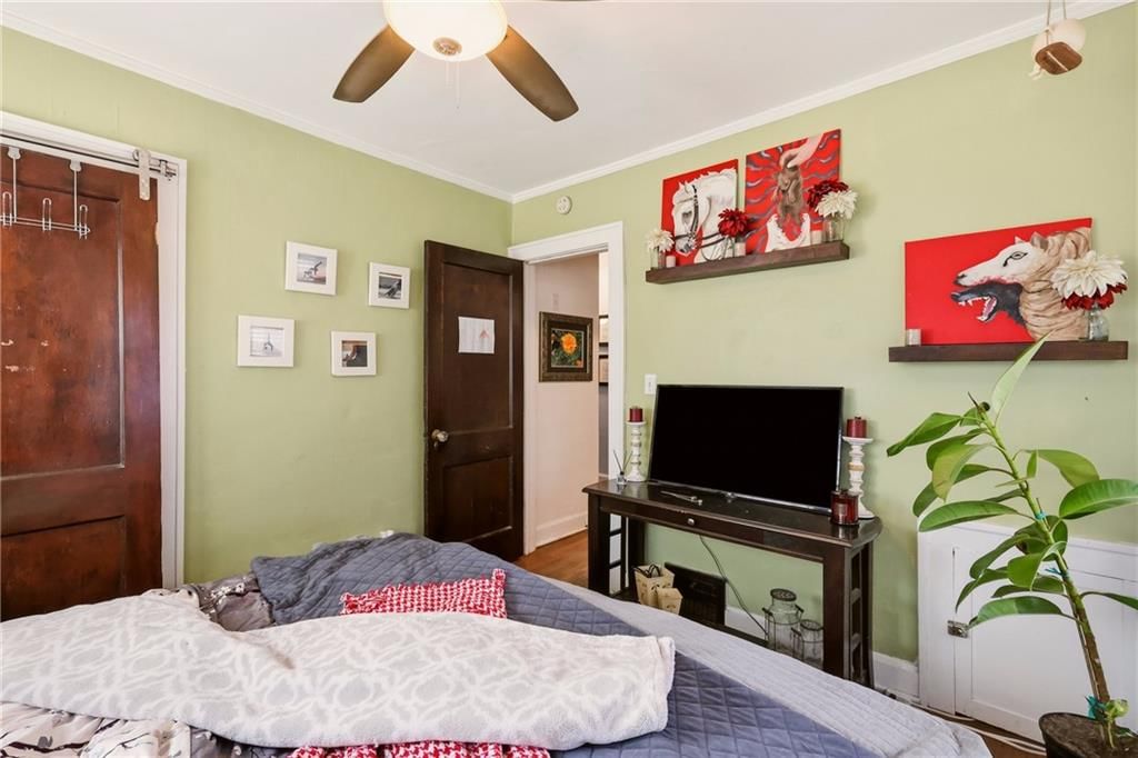 3823 Genessee Street — photo 16