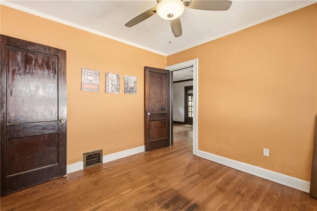 3823 Genessee Street — photo 17