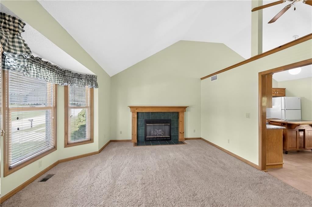 Photo 12 of 28, 6527 Sioux Drive, Parkville, MO 64152
