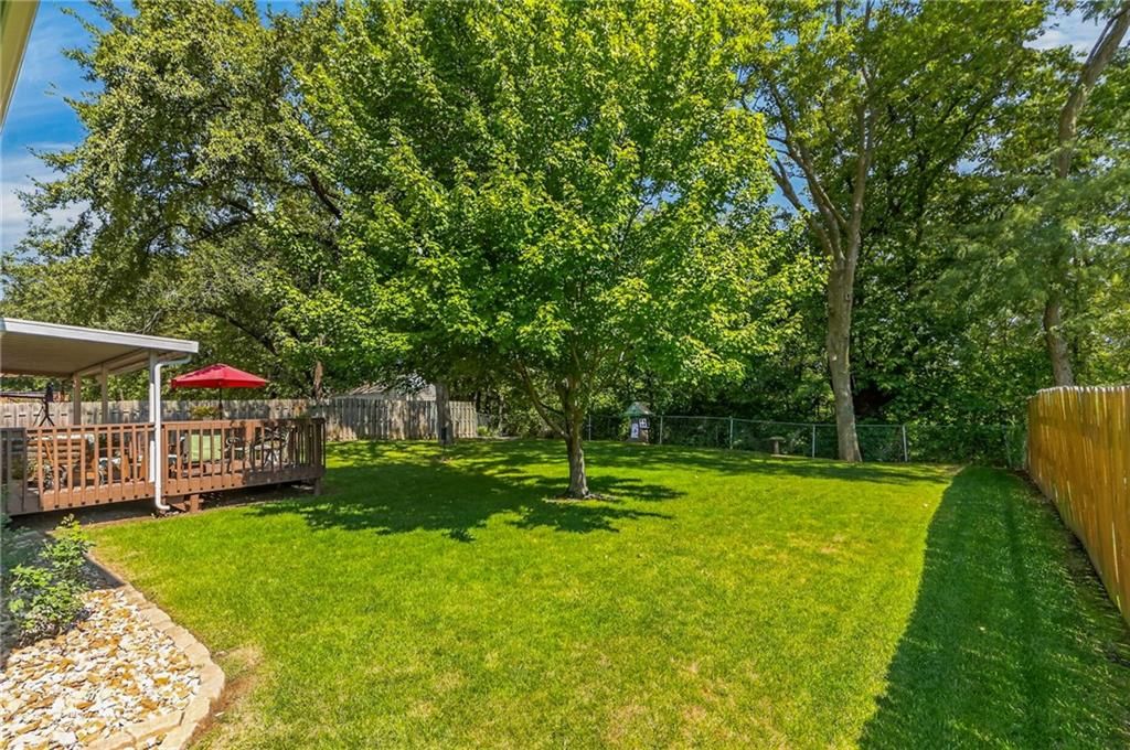 Photo 28 of 28 - 6527 Sioux Drive, Parkville, MO 64152