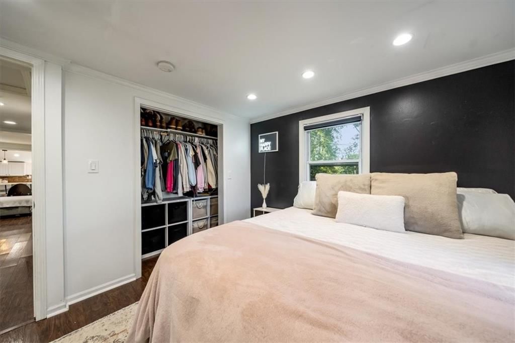 401 S Harrison Street — photo 11