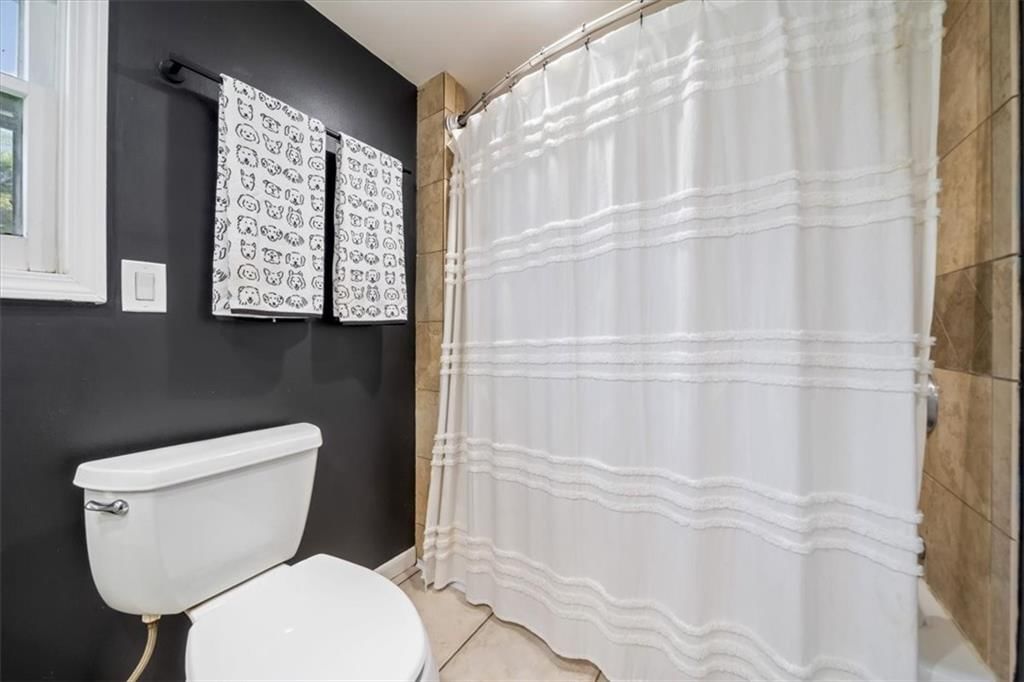 401 S Harrison Street — photo 13