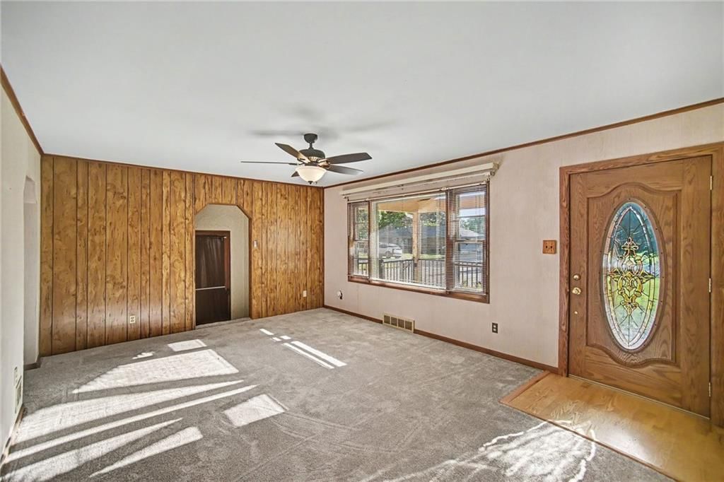 1300 Broadway Street — photo 15
