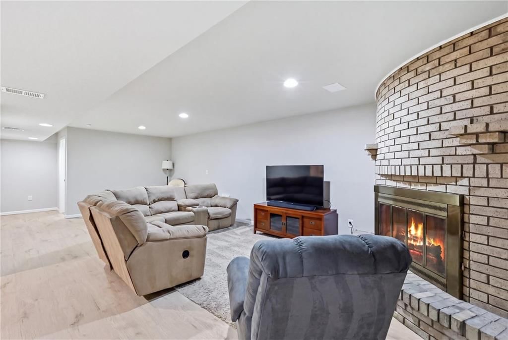 16413 Quinn Road — photo 32