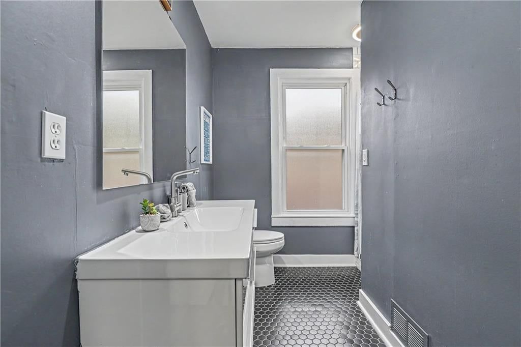 3009 Oak Street — photo 31