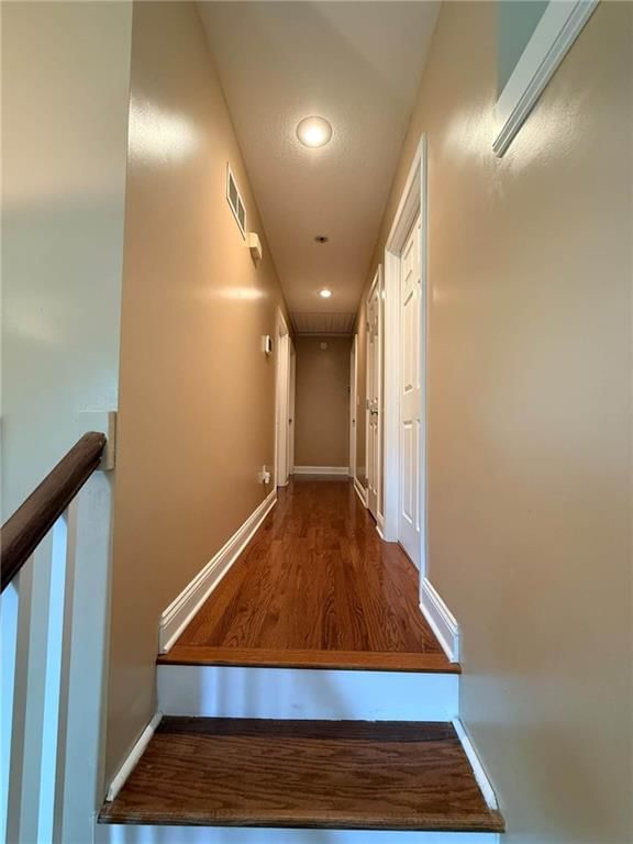 5215 Douglas Avenue — photo 11
