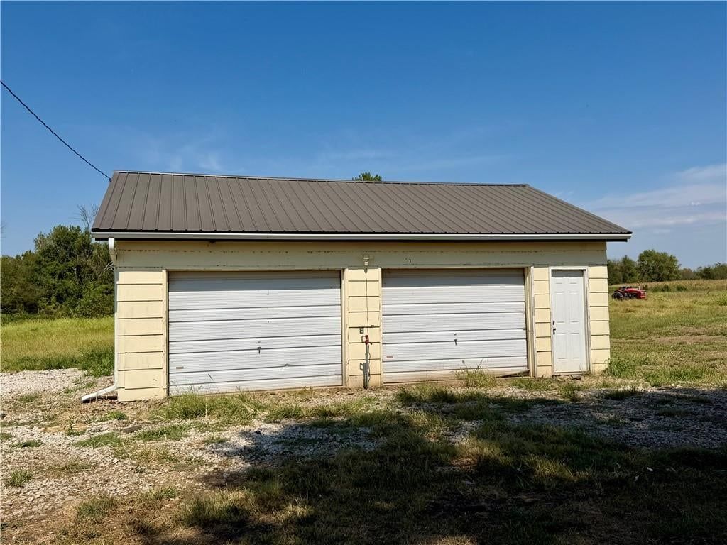 8250 NW County Road 41 — photo 28