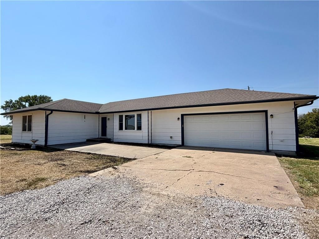 8250 NW County Road 41 — photo 30