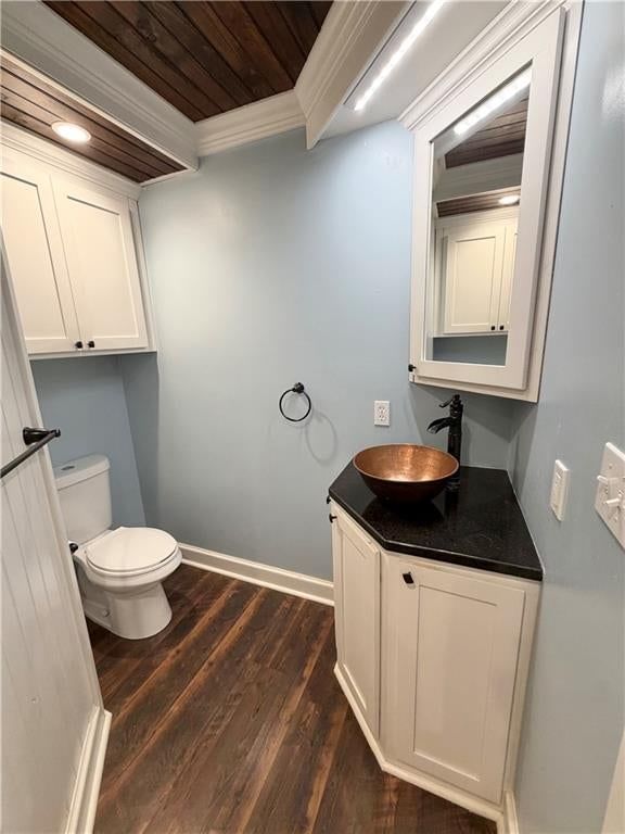 207 N Lyon Street — photo 14