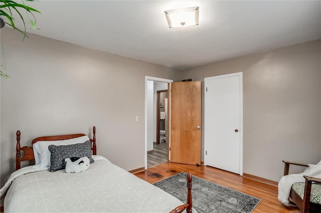 Photo 17 of 32 - 1025 E Elm Street, Olathe, KS 66061
