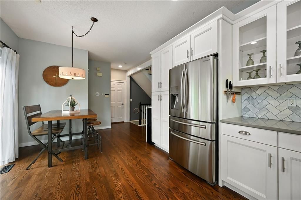 15736 S Locust Street — photo 12
