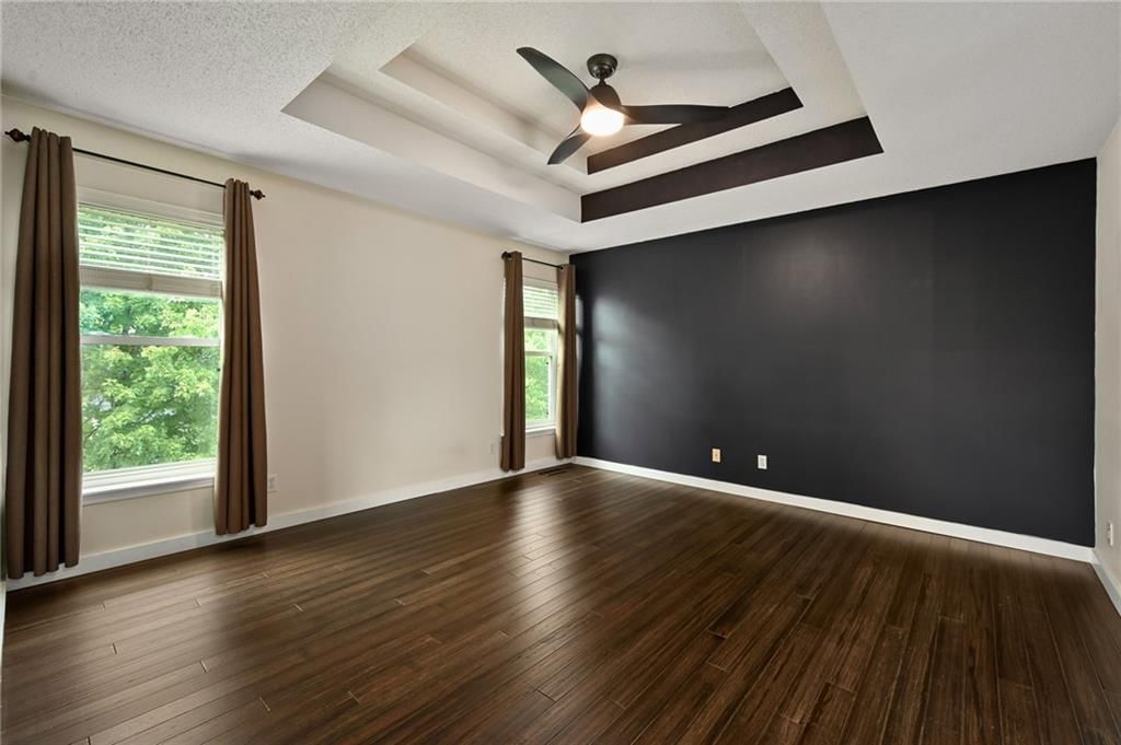 15736 S Locust Street — photo 15