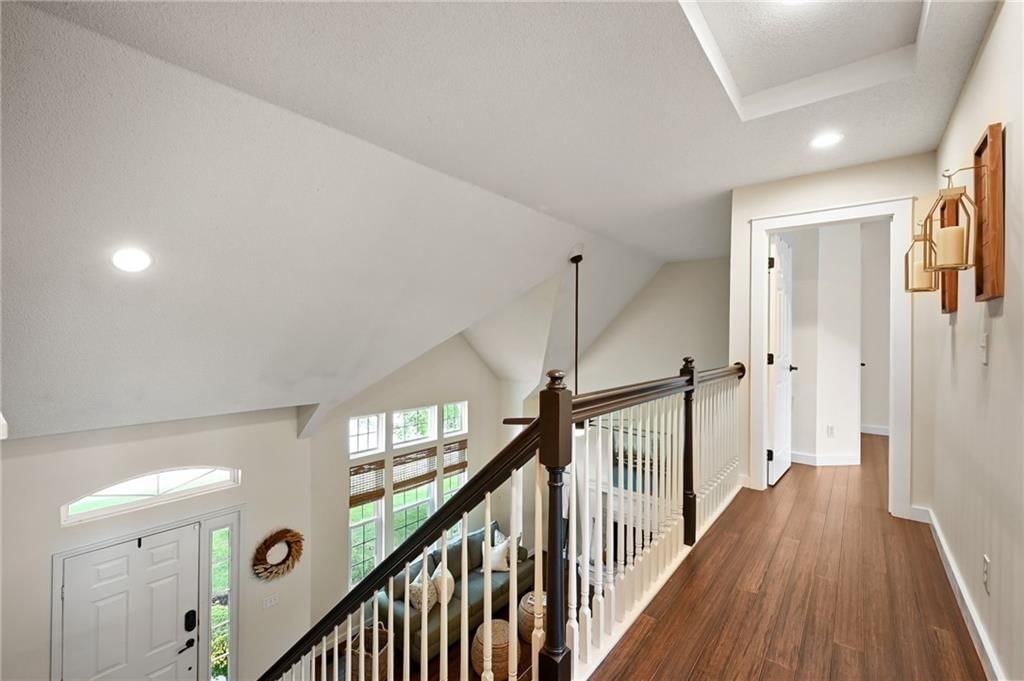 15736 S Locust Street — photo 24