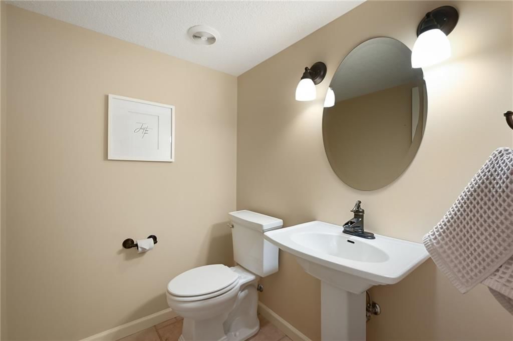 15736 S Locust Street — photo 28