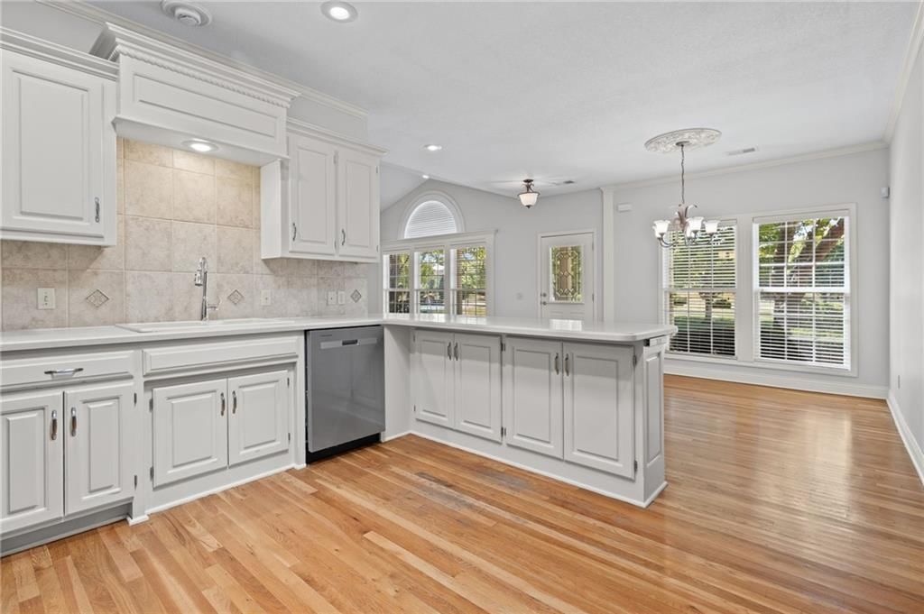 5430 W 145th Street — photo 14