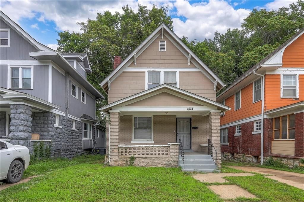 3034 E 32nd Street, Kansas City, MO: listing photo 2
