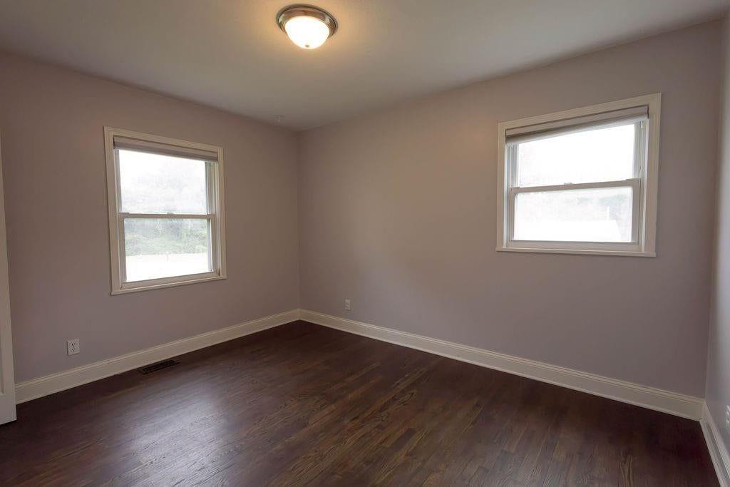 8347 Elizabeth Avenue — photo 12