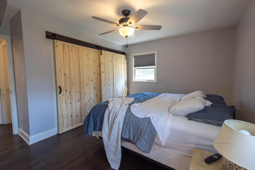 8347 Elizabeth Avenue — photo 18