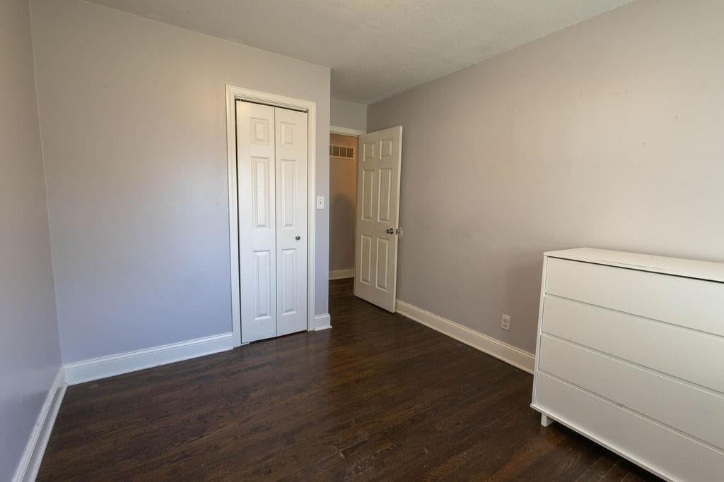 8347 Elizabeth Avenue — photo 22