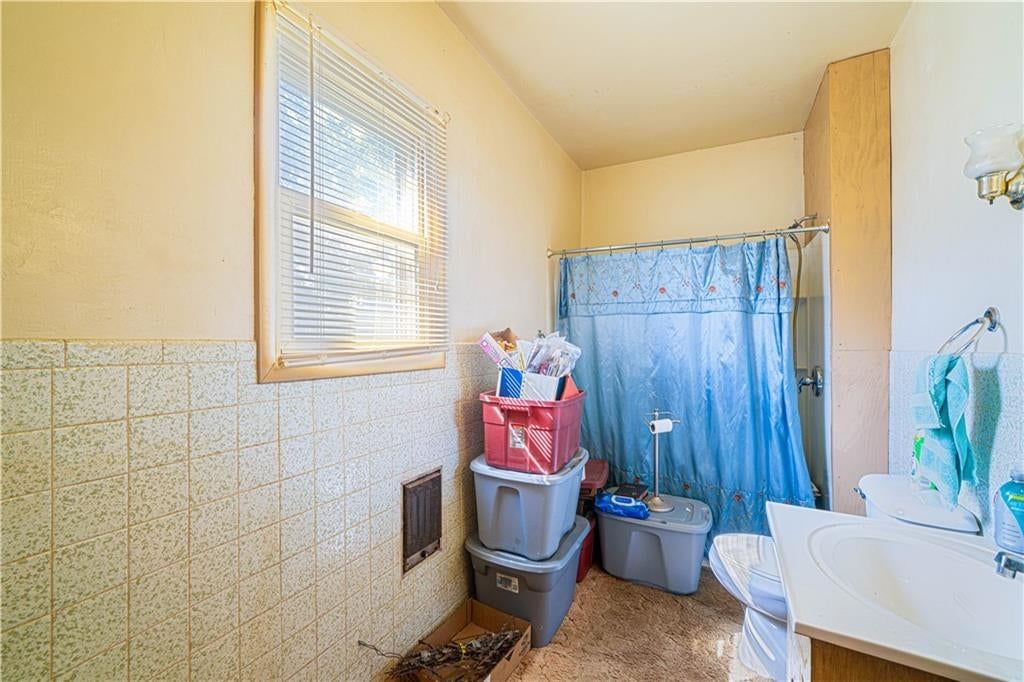 303 W Elijah Street — photo 9
