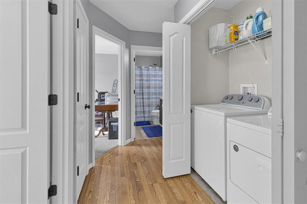 908 N Birch Street — photo 22