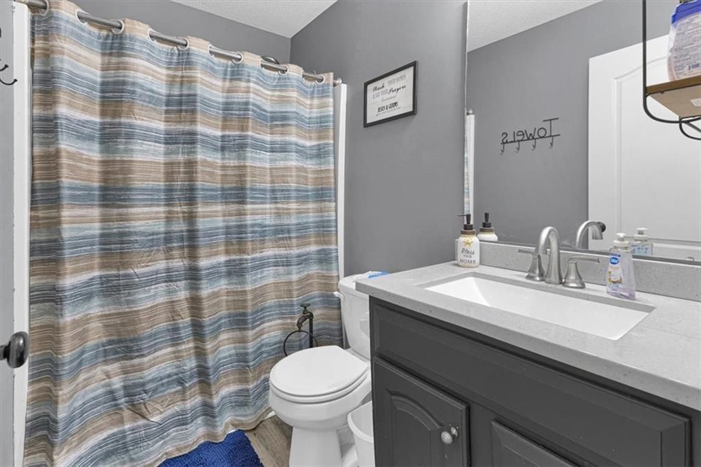 908 N Birch Street — photo 25
