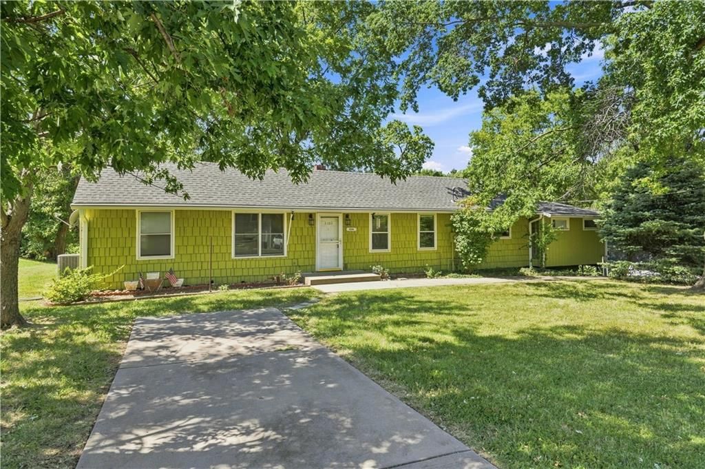3108 S 47th Street — photo 2