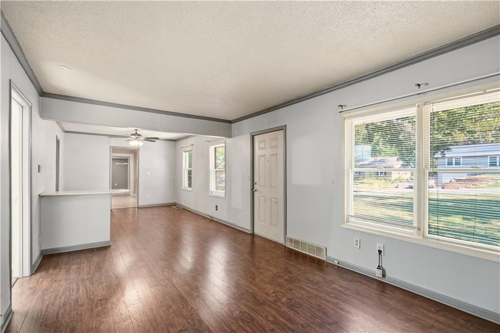 3108 S 47th Street — photo 5
