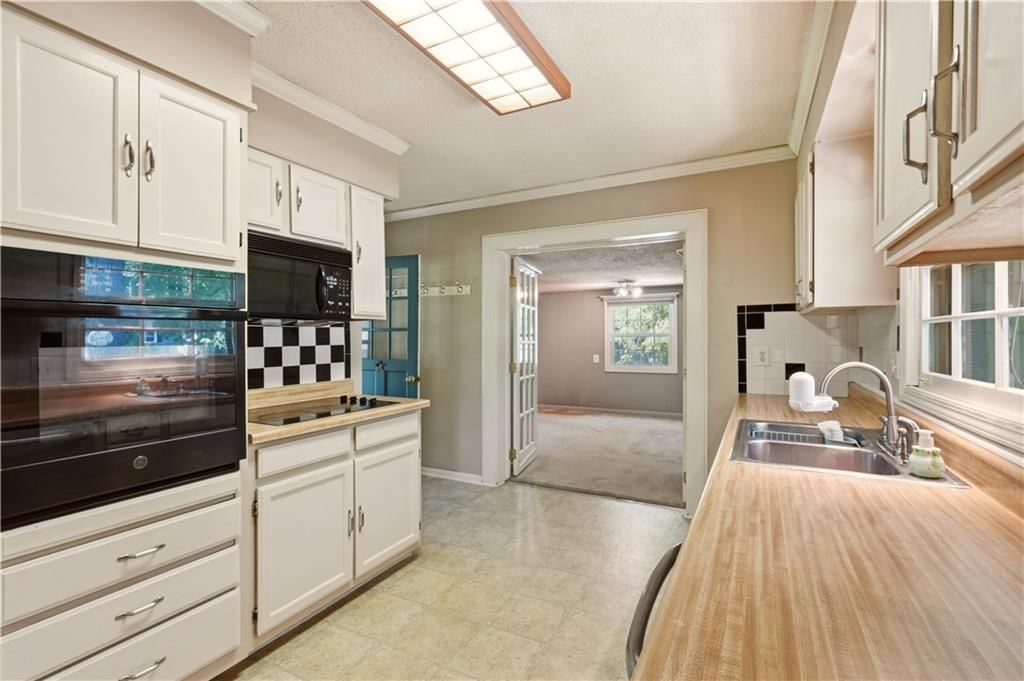 3108 S 47th Street — photo 15