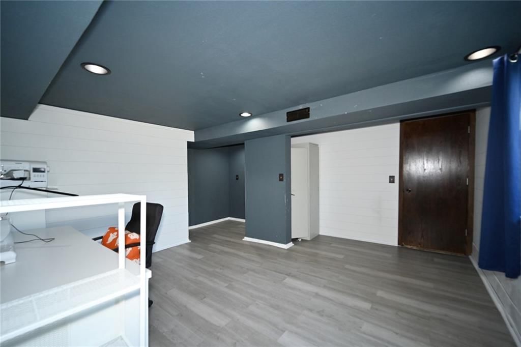 1421 Todd Street — photo 33