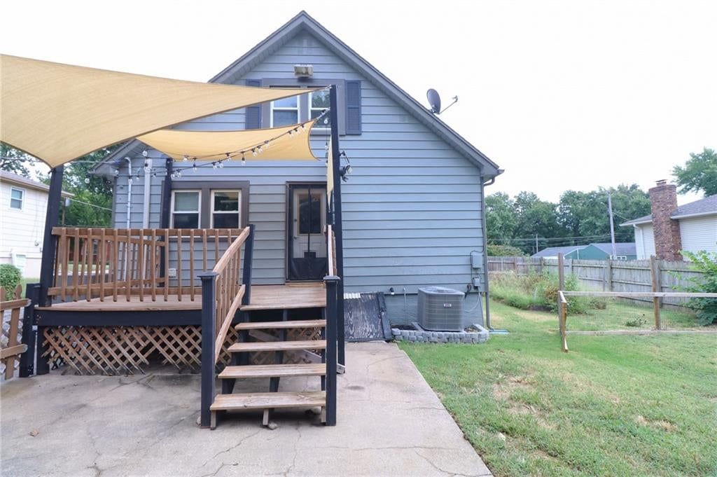 5640 Long Avenue — photo 20